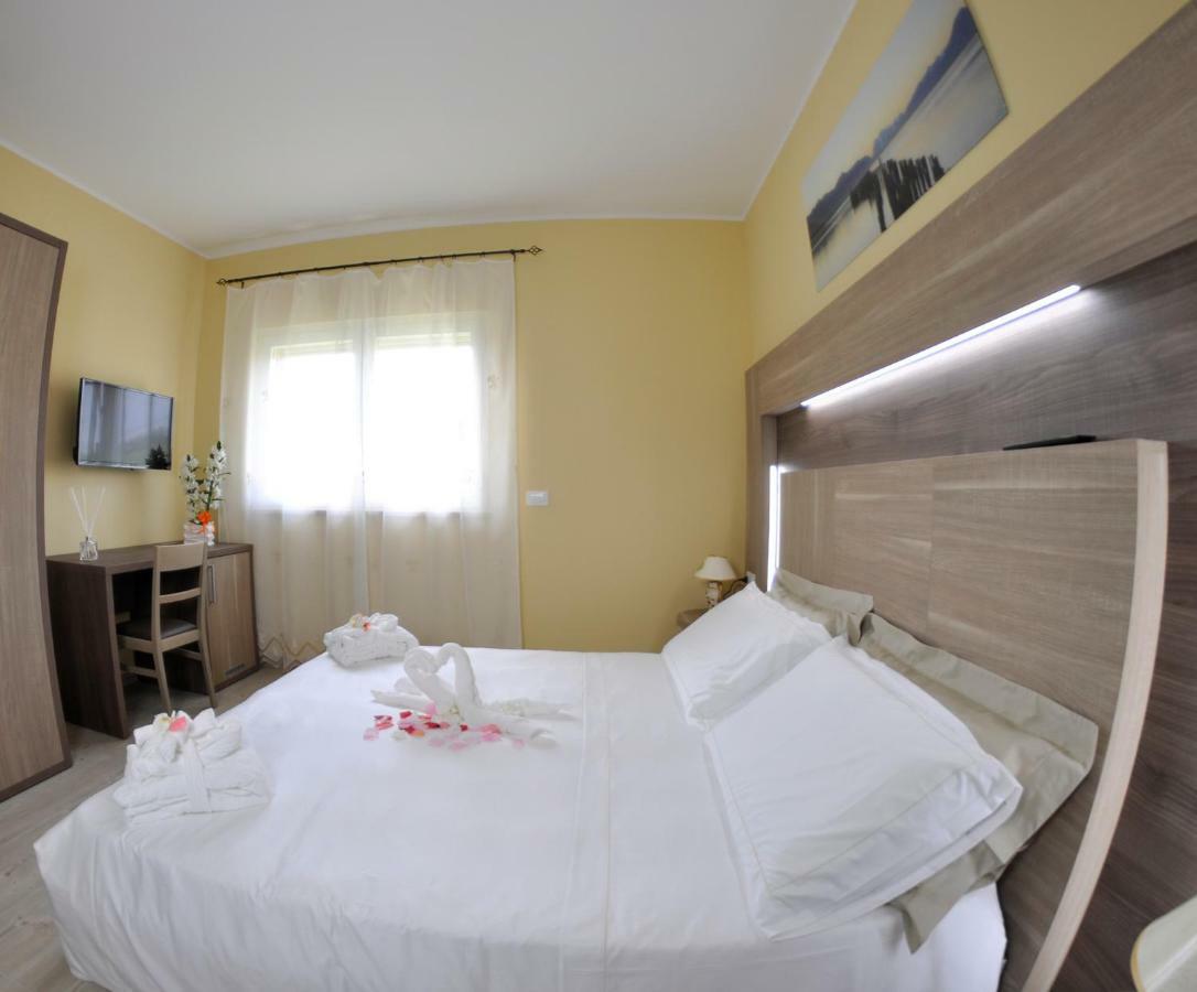 Cataleya Resort & Spa Notaresco Buitenkant foto