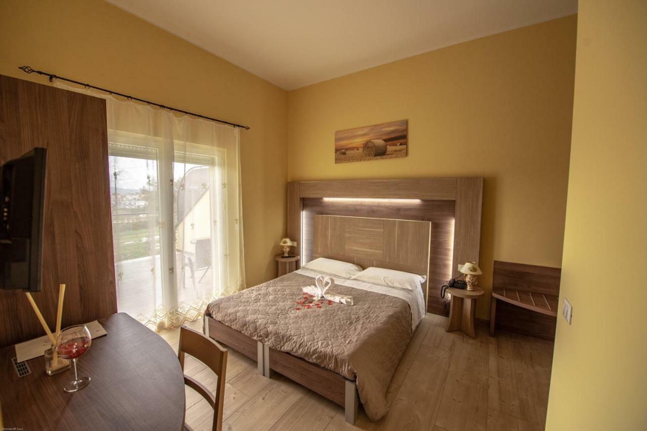 Cataleya Resort & Spa Notaresco Buitenkant foto